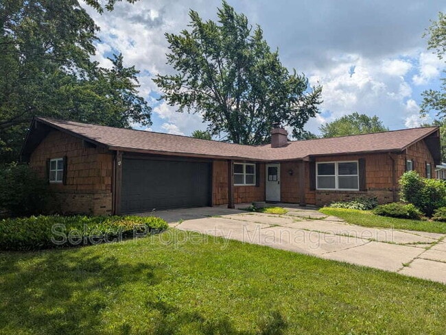 property at 4130 Thorton Dr