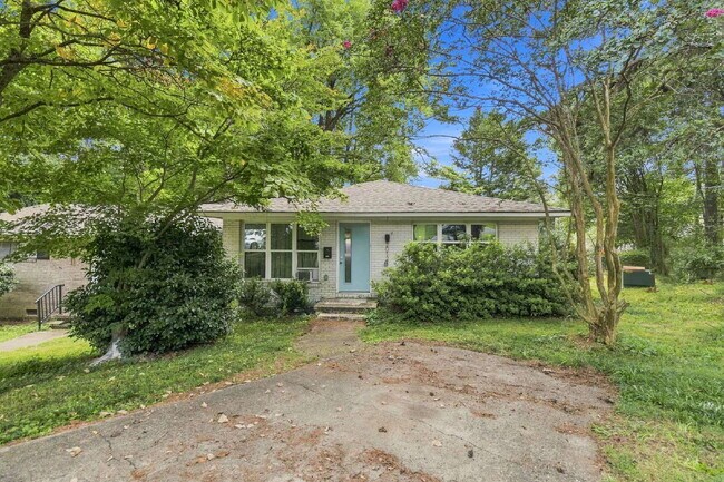 property at 2012 Ibis Ct