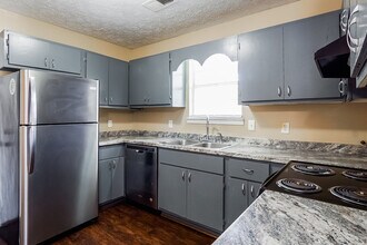 2332 2nd Ave S in Irondale, AL - Building Photo - Building Photo