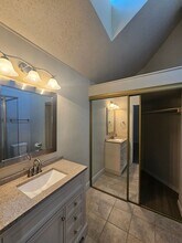 18163 WHISPERING GABLES Ln in Dallas, TX - Building Photo - Building Photo