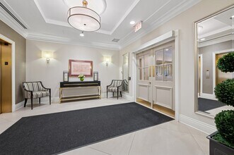 1250 N Dearborn St in Chicago, IL - Building Photo - Building Photo