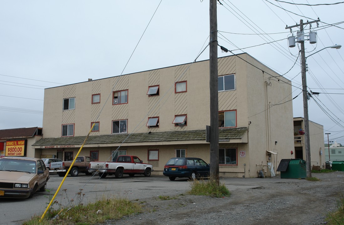 Milepost O Apartments in Anchorage, AK - Building Photo