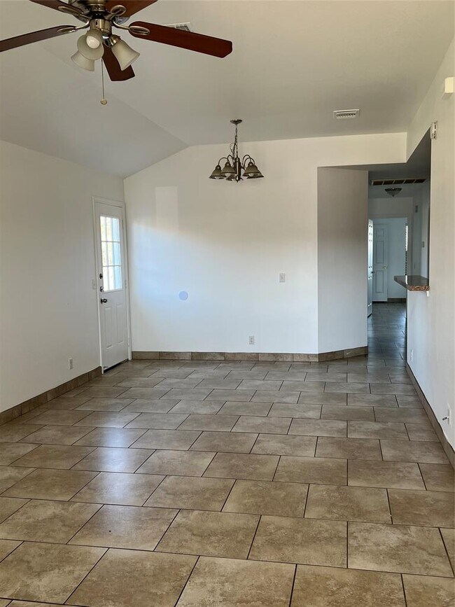 1038 Trail Driver Cove in Georgetown, TX - Building Photo - Building Photo