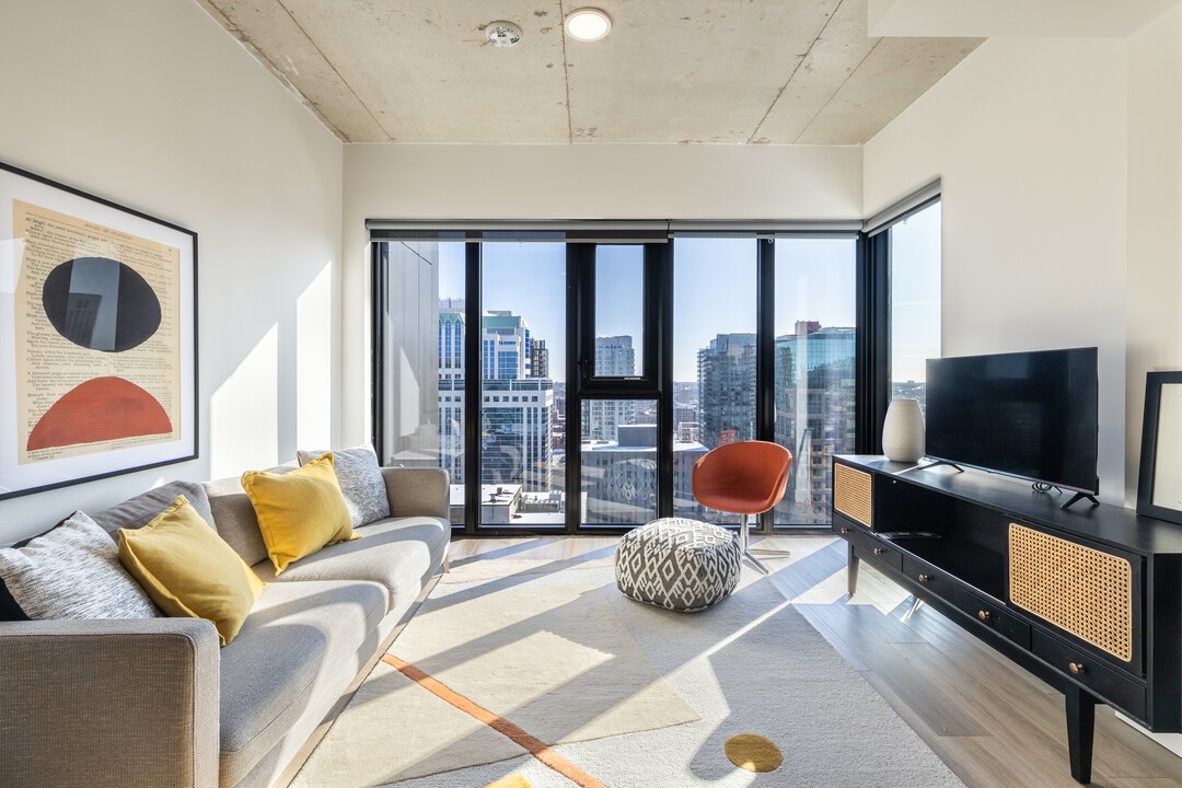 The Emmy in Ottawa, ON - Foto de edificio