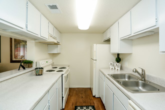 Resort Townhomes in Stafford, TX - Building Photo - Interior Photo