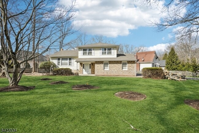 property at 2 Eisenhower Rd