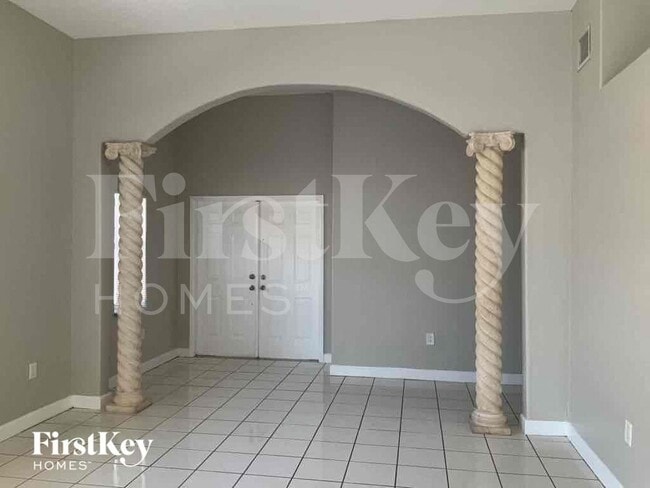 12964 NW 8th Ln in Miami, FL - Building Photo - Building Photo