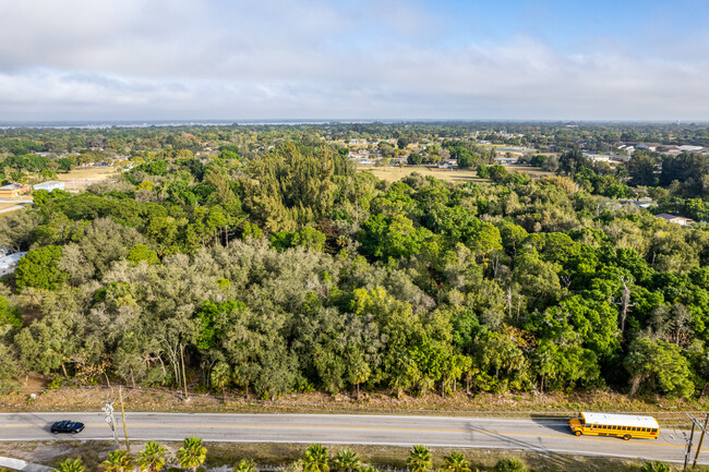 St. Peter Claver Place in Ft. Myers, FL - Building Photo - Building Photo