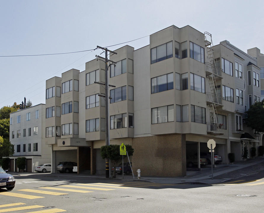 1675 Green St in San Francisco, CA - Building Photo