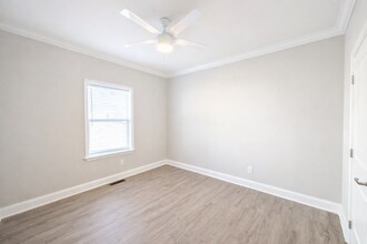 32 Indian Cp Rd in Weaverville, NC - Building Photo - Building Photo