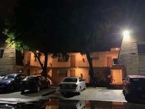 3801 SW 59 Terr Davie, FL 33314 in Fort Lauderdale, FL - Building Photo - Building Photo