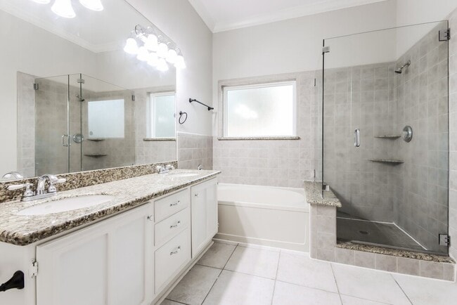 5014 Otter Peak Dr in Houston, TX - Building Photo - Building Photo