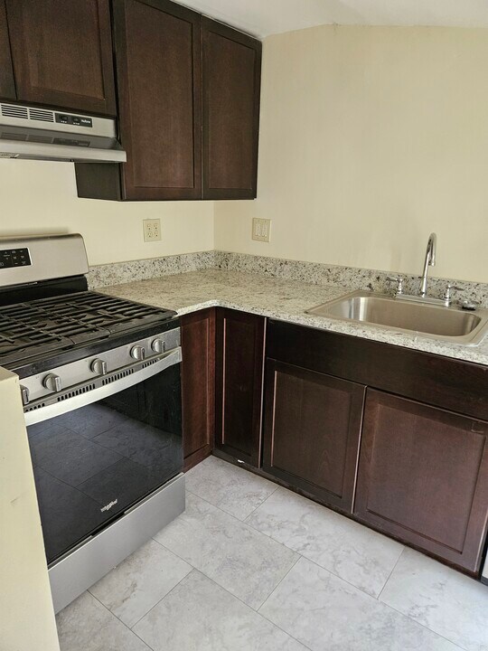 107 S Euclid Ave, Unit 3 in Bellevue, PA - Building Photo
