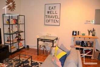 76 Babcock St in Brookline, MA - Building Photo - Building Photo