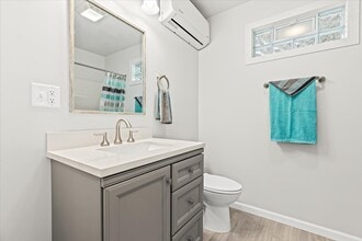 5640 Trailer Park Dr in Jackson, MI - Foto de edificio - Building Photo