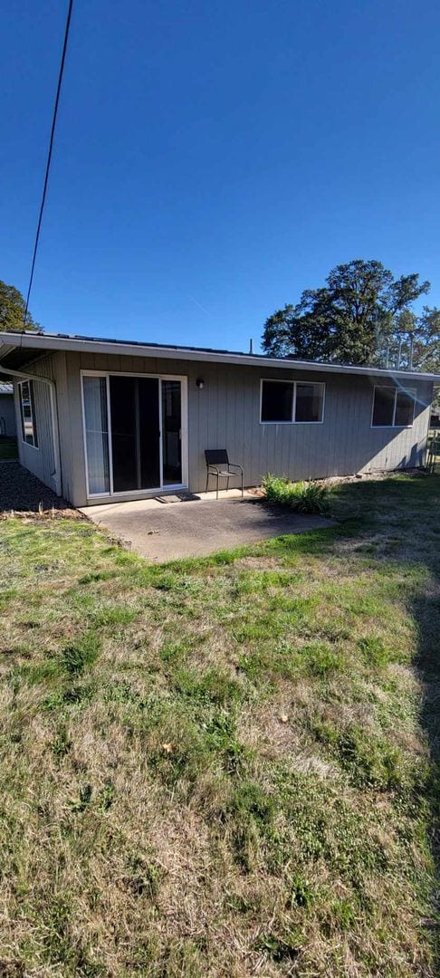 35242 Aubuchon Dr in Saint Helens, OR - Building Photo - Building Photo