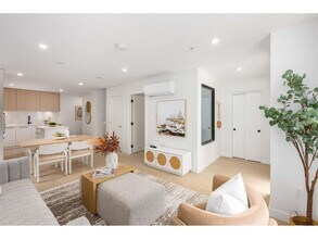 5398-5207 207 St in Langley, BC - Building Photo - Building Photo