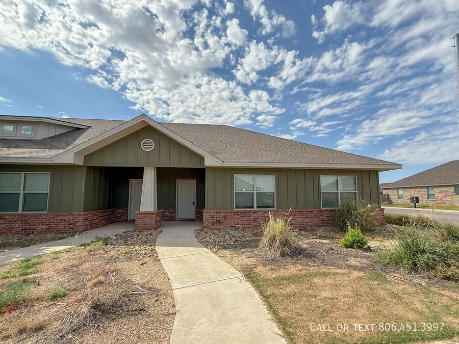 6931 20th St in Lubbock, TX - Building Photo