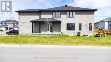 3 Morrall Ct in Arnprior, ON - Building Photo - Building Photo