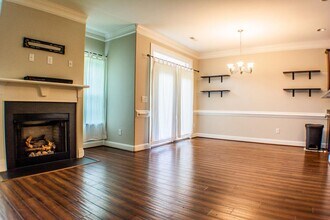 1258 United Ct in Winston-Salem, NC - Building Photo - Building Photo