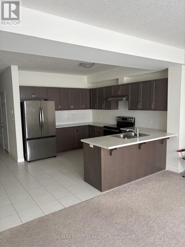 23 Lloyd Davies Wy in Hamilton, ON - Building Photo - Building Photo