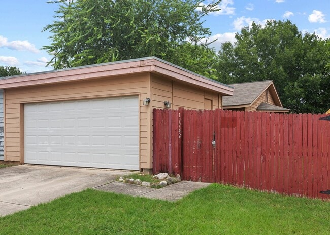 property at 11742 Spring Club Dr