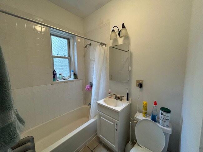 38 Hemenway St, Unit 37 in Boston, MA - Foto de edificio - Building Photo