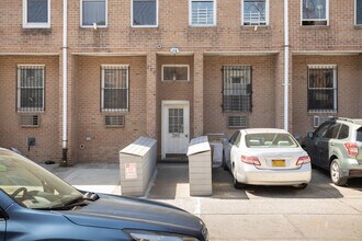 386 Warren St in Brooklyn, NY - Building Photo - Building Photo