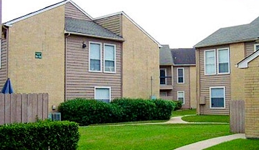 Baywood in Friendswood, TX - Building Photo - Building Photo