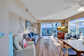 2504 N Ocean Blvd in Myrtle Beach, SC - Foto de edificio - Building Photo