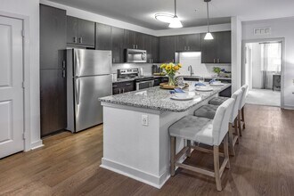 The Point at Tamaya in Jacksonville, FL - Building Photo - Building Photo