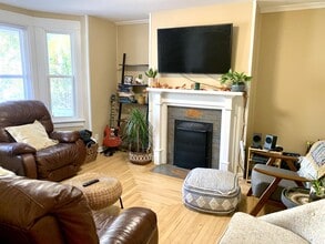 57 Warbury St in St John's, NL - Building Photo - Building Photo
