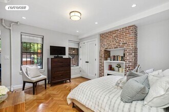 37 Clifton Pl in Brooklyn, NY - Building Photo - Building Photo