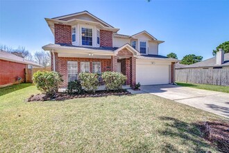 212 Diamond Bay Dr in Dickinson, TX - Building Photo - Building Photo