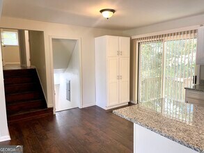 5435 Winstead Ct SW in College Park, GA - Building Photo - Building Photo