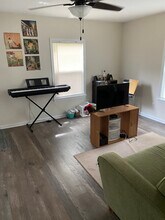 205 S Lynn St, Unit 205 B Lynn in Urbana, IL - Foto de edificio - Building Photo