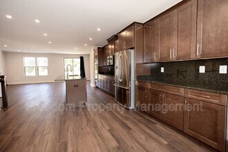9882 Hopkins Lp in Manassas, VA - Building Photo - Building Photo