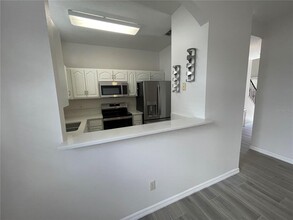 1526 E Marks St in Orlando, FL - Building Photo - Building Photo