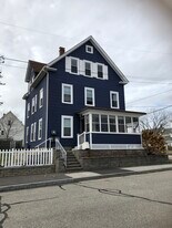 250 Bartlett St, Unit #1 in Manchester, NH - Building Photo