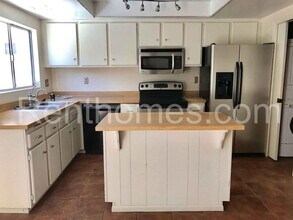 7679 Stalmer St in San Diego, CA - Building Photo - Building Photo