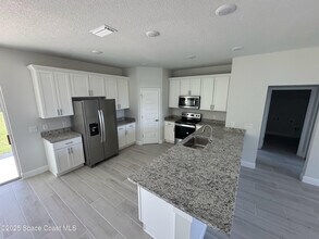 121 Carillo St NE in Palm Bay, FL - Building Photo - Building Photo