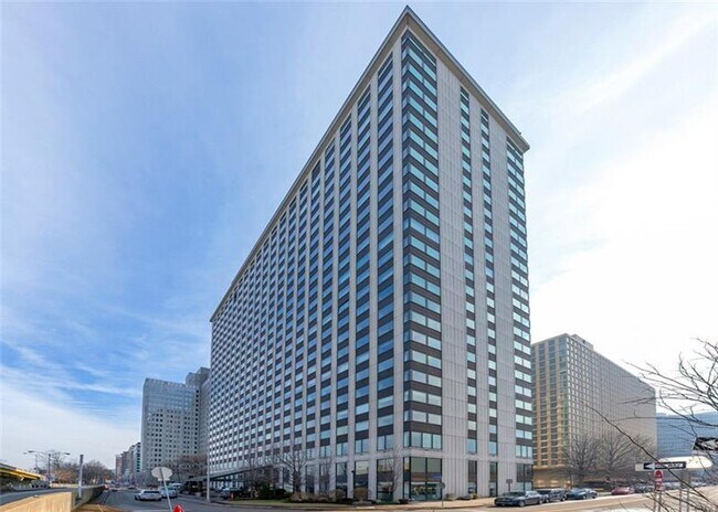 property at 320 Fort Duquesne Blvd