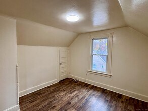 58 New Litchfield St in Torrington, CT - Building Photo - Building Photo