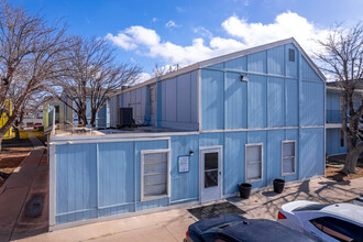 Ashford Odessa Square in Odessa, TX - Foto de edificio - Building Photo