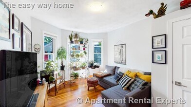 11 Partridge Ave in Somerville, MA - Building Photo - Building Photo