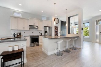10416 Jackson Rd in Maple Ridge, BC - Building Photo - Building Photo