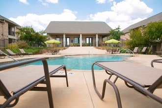 Haverhill Place (Free: Wifi, Cable, & Water) in Tyler, TX - Building Photo - Building Photo