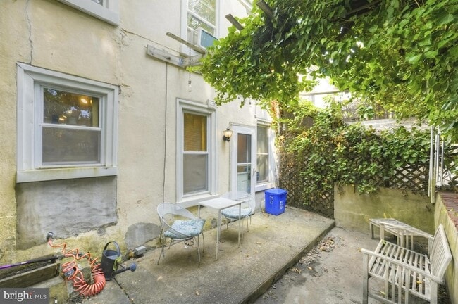 property at 5231-5200 Ridge Ave