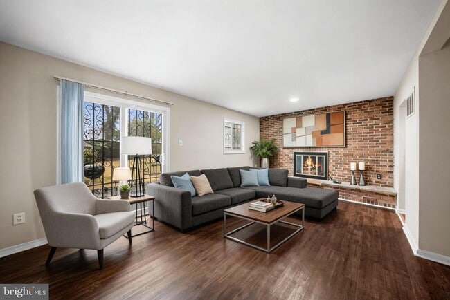 813 Delafield St NE in Washington, DC - Building Photo - Building Photo