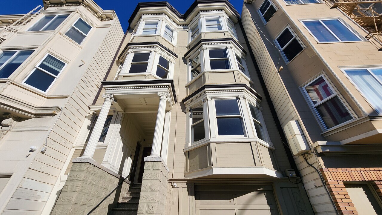 525 Guerrero St in San Francisco, CA - Building Photo